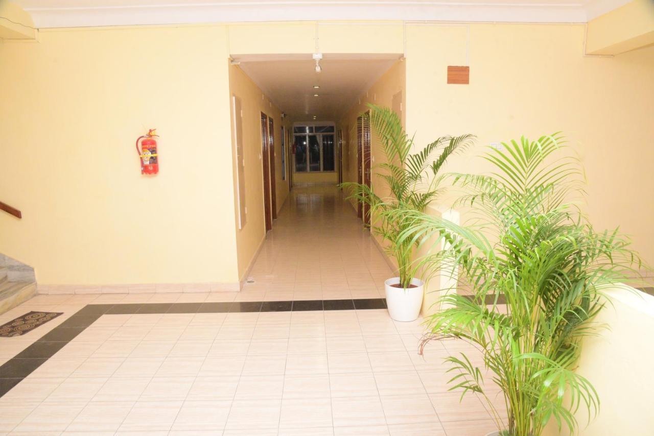 Hotel Vijaya Residency Anakapalle Exterior photo